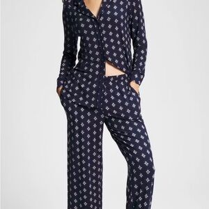 New Soma XL Navy Patterned Pajama Set